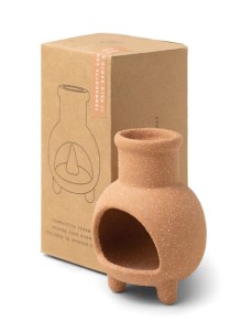 Чаена свещ и керамичен ароматизатор Падивакс, Чиминея - 20 конуса с аромат на пало санто и градински чай